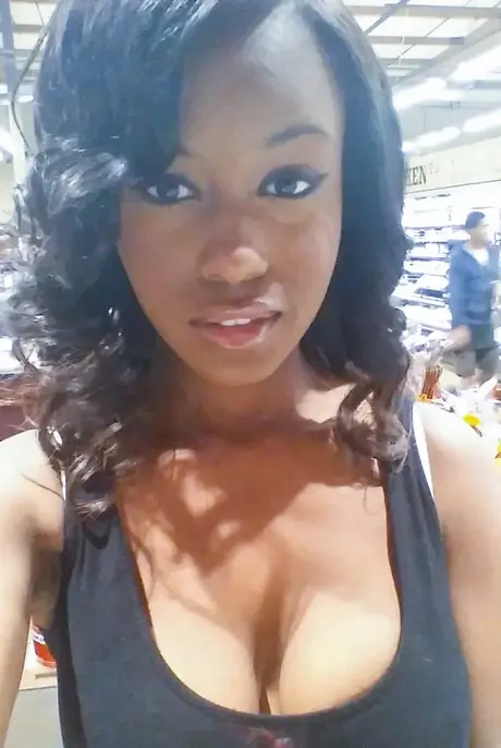 Jezabel Vessir bares her breasts and rides a cock in the backyard