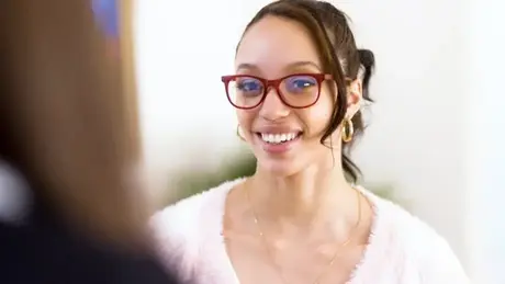 Bella Rolland et Alexis Tae deviennent intimes lors d'une interview