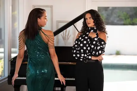 Alexis Tae e Penny Barber in un 69 lesbico