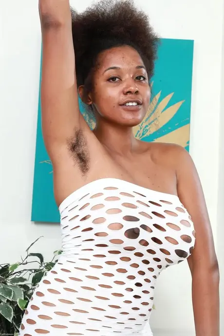 Curvaceous ebony Panreece spreads her very hairy pussy in close-up