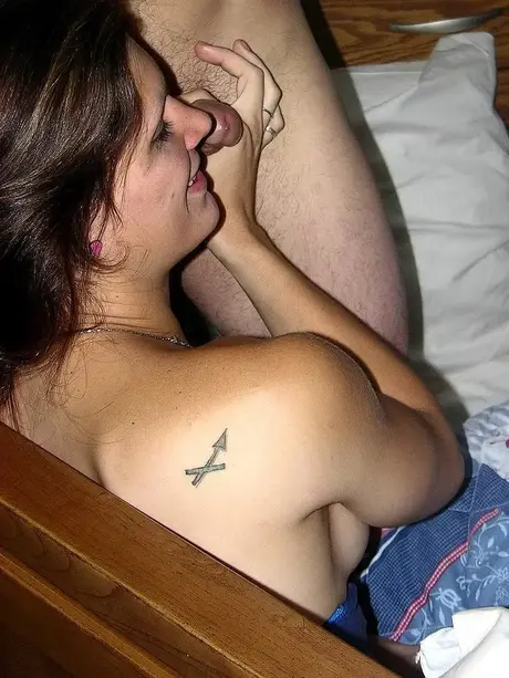 Amateur Babes Deliver a Satisfying Double Blowjob in a POV Oral Threesome